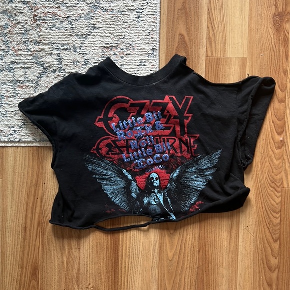 Distressed Crop Top - Picture 2 of 3